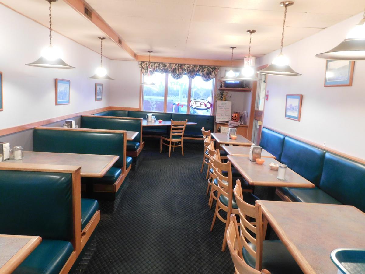 Casey'S Inn Lac du Bonnet Exterior foto